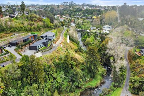 Photo of property in 3 Orite Drive, Welbourn, New Plymouth, 4310