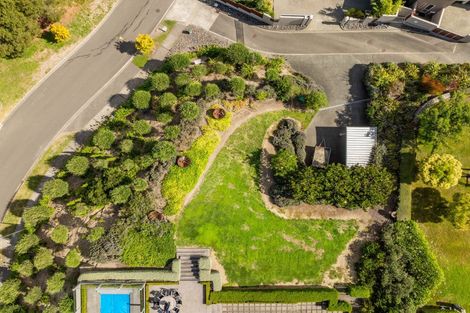 Photo of property in 9 Burbury Ridge, Havelock North, 4130