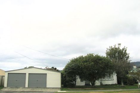 Photo of property in 36 Henry Street, Ebdentown, Upper Hutt, 5018