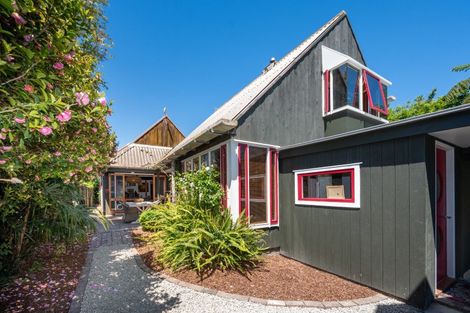 Photo of property in 20 Pipi Street, Te Awanga, 4102