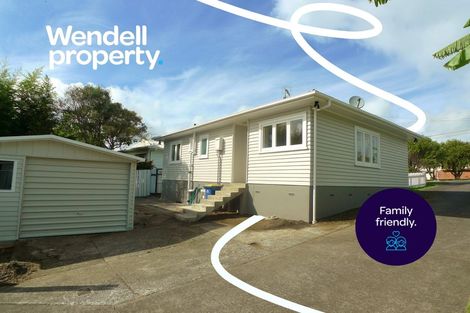 Photo of property in 1/3 Raleigh Road, Northcote, Auckland, 0627