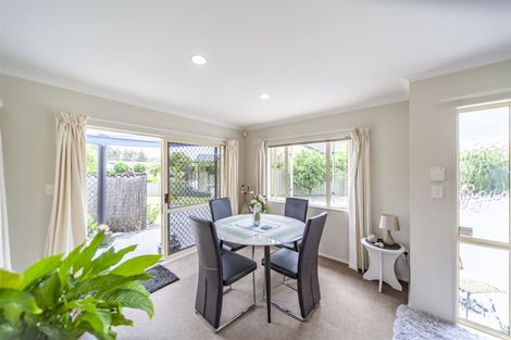 Photo of property in 91b Kensington Drive, Taradale, Napier, 4112