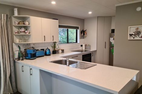 Photo of property in 256 Major Drive, Kelson, Lower Hutt, 5010