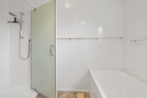 Photo of property in 2319 Mountain Road, Tariki, Inglewood, 4390