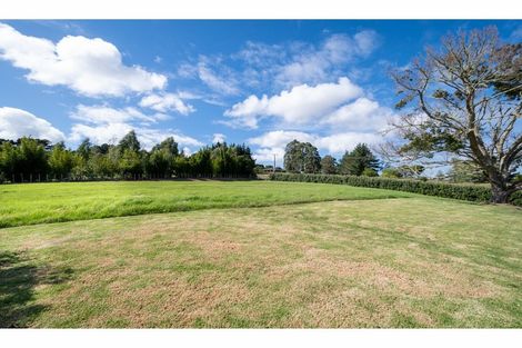 Photo of property in 147 Mangakura Road, Helensville, 0875