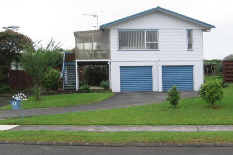 Photo of property in 11 Ellison Place, Pakuranga Heights, Auckland, 2010