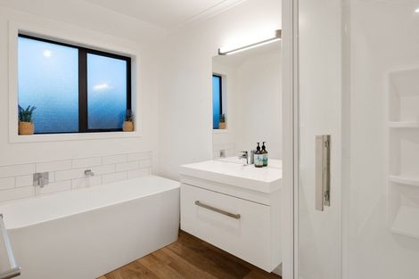 Photo of property in 14 Rose Manor Drive, Springlands, Blenheim, 7201