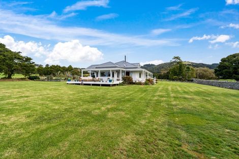 Photo of property in 30 Saleyards Road, Kauri, 0185