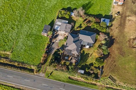 Photo of property in 7210 South Road, Warea, New Plymouth, 4381