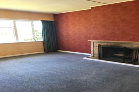 Photo of property in 66 Norton Park Avenue, Fairfield, Lower Hutt, 5011