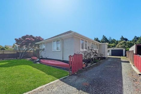 Photo of property in 21 Norrie Street, Bader, Hamilton, 3206