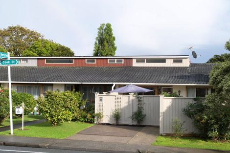 Photo of property in 2/111 Cook Street, Cockle Bay, Auckland, 2014