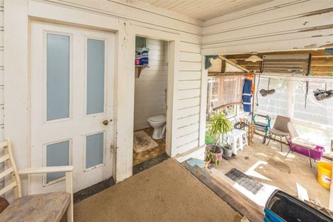 Photo of property in 9 Chester Street, Waverley, 4510