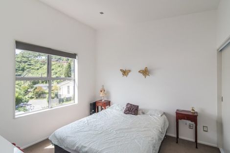 Photo of property in 74 Saddleback Grove, Karori, Wellington, 6012