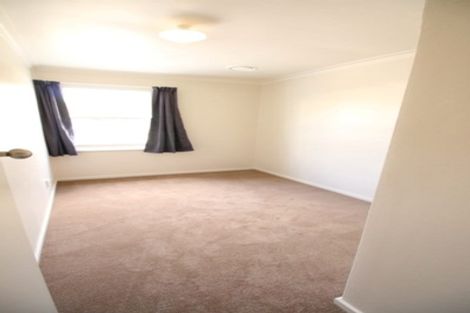 Photo of property in 27a West Coast Road, Glen Eden, Auckland, 0602