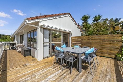 Photo of property in 97 John Downs Drive, Browns Bay, Auckland, 0630