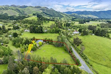 Photo of property in 2 Somerset Drive, Oxford, 7495