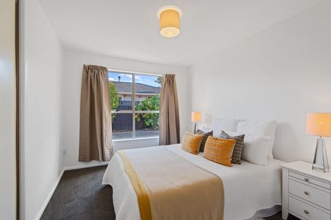 Photo of property in 43 Sarabande Avenue, Redwood, Christchurch, 8051