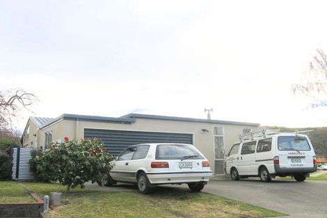 Photo of property in 15 Anderson Road, Taradale, Napier, 4112
