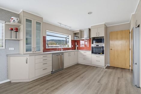 Photo of property in 1 Te Ana Place, Lynmore, Rotorua, 3010