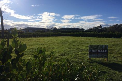 Photo of property in 10 Tuscan Lane, Martinborough, 5711