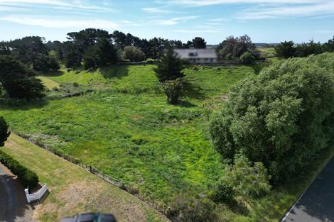 Photo of property in 35 Wylie Road, Foxton Beach, Foxton, 4891