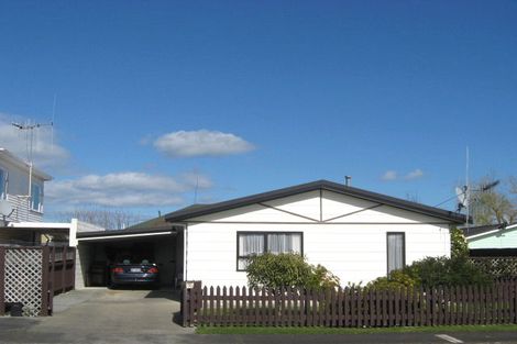 Photo of property in 40 Saint Annes Street, Levin, 5510