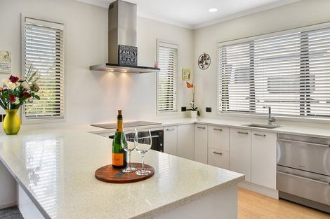 Photo of property in 27 Searle Drive, Patumahoe, Pukekohe, 2679