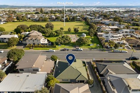 Photo of property in 13a Oceanbeach Road, Mount Maunganui, 3116