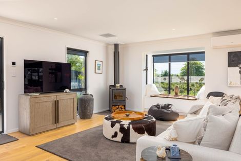 Photo of property in 3 Saint James Place, Rangiora, 7400