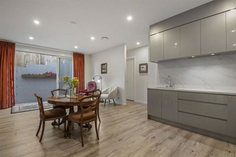 Photo of property in 26 Tawatawa Street, Long Bay, Auckland, 0630