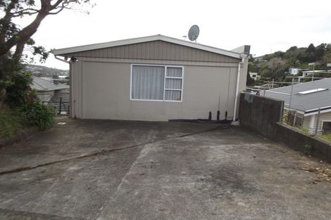 Photo of property in 1b Court Road, Tawa, Wellington, 5028