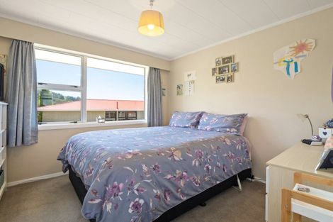 Photo of property in 4 Strode Street, Halfway Bush, Dunedin, 9010