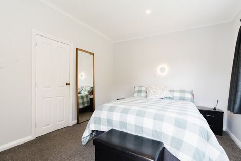 Photo of property in 5 Queen Street, Brighton, Dunedin, 9035