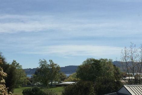 Photo of property in 3 Clarke Grove, Richmond Heights, Taupo, 3330