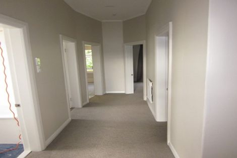 Photo of property in 19a Colombo Street, Hokowhitu, Palmerston North, 4410