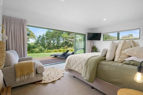 Photo of property in 36 Silverwood Lane, Leamington, Cambridge, 3495