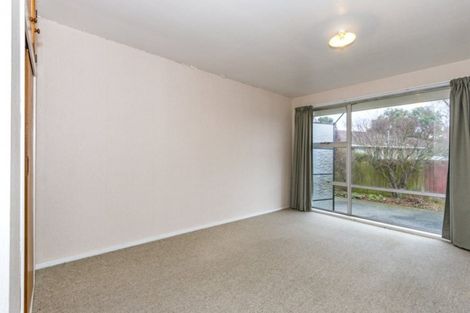 Photo of property in 2/259a Fifield Terrace, Opawa, Christchurch, 8023