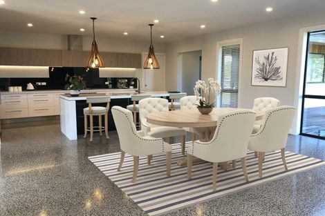 Photo of property in 2 Puriri Park Lane, Waipapa, 0230