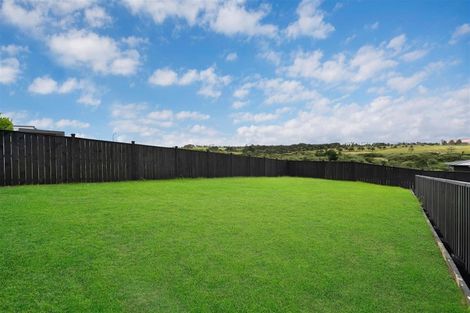 Photo of property in 6 Hutukawa Drive, Beachlands, Auckland, 2018