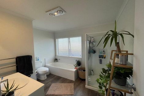 Photo of property in 25 Oka Street, Papamoa Beach, Papamoa, 3118