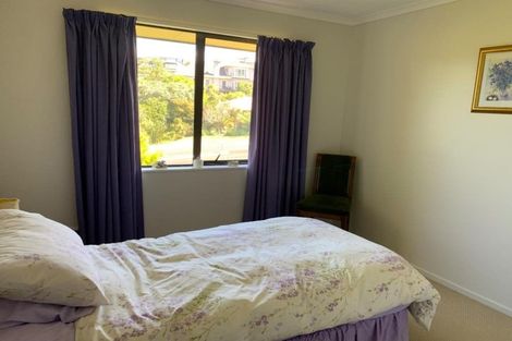 Photo of property in 42 Savoy Road, Orewa, 0931