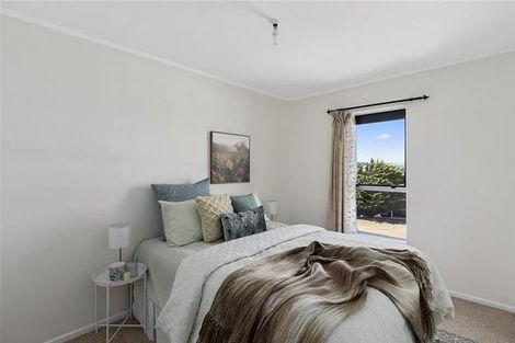 Photo of property in 68 Cunliffe Street, Churton Park, Wellington, 6037