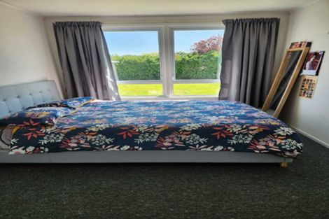 Photo of property in 8 Clifton Street, Bulls, 4818