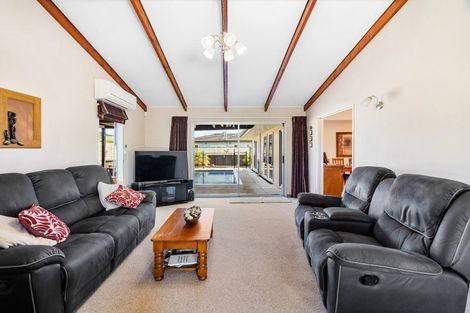 Photo of property in 20 Roskilda Crescent, Taradale, Napier, 4112