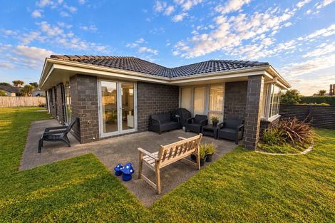 Photo of property in 21 Awanui Avenue, Te Kauwhata, 3710