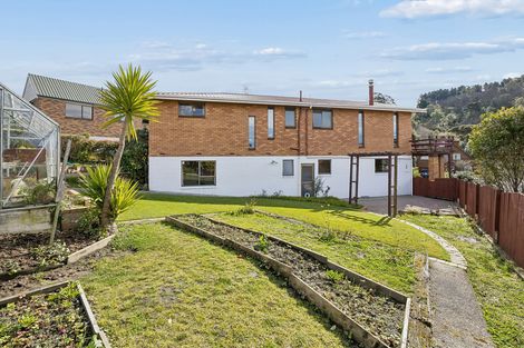 Photo of property in 99 Glenross Street, Glenross, Dunedin, 9011