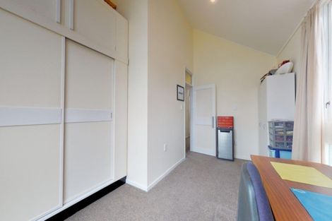 Photo of property in 32 Saint Annes Street, Levin, 5510