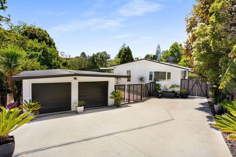 Photo of property in 23a Woodglen Road, Glen Eden, Auckland, 0602
