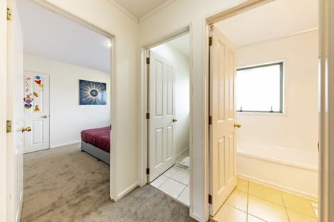 Photo of property in 113 Kindergarten Drive, Conifer Grove, Takanini, 2112